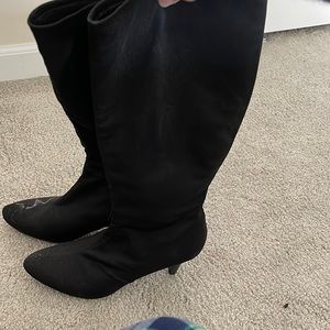 Black boots size 6M